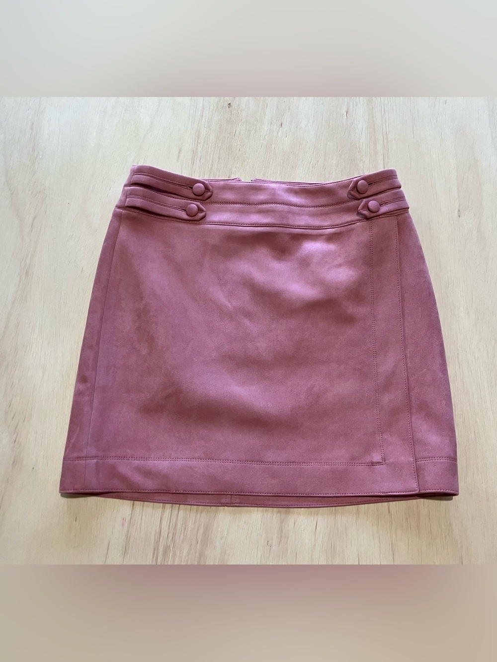White House Black Market Pink Faux Suede Mini Skirt Size 8 NWT